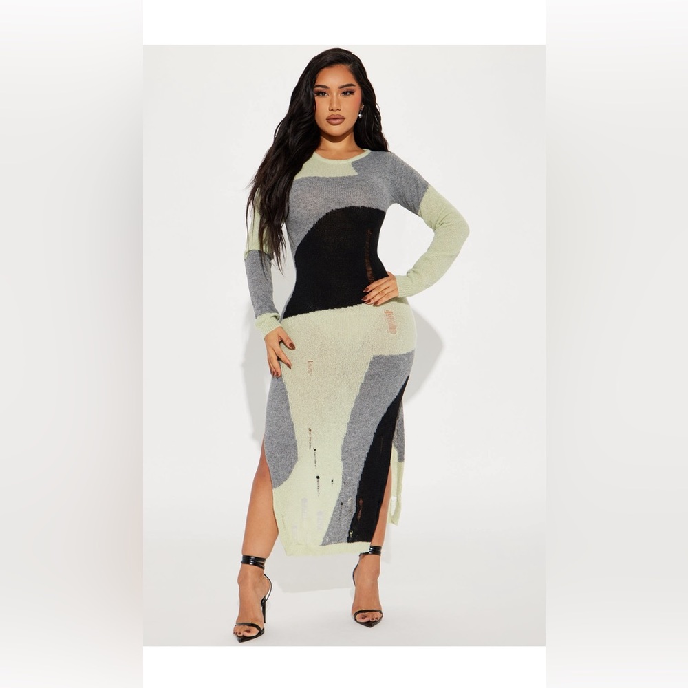 Fashion Nova Dakota Sweater Maxi Dress - Green/combo